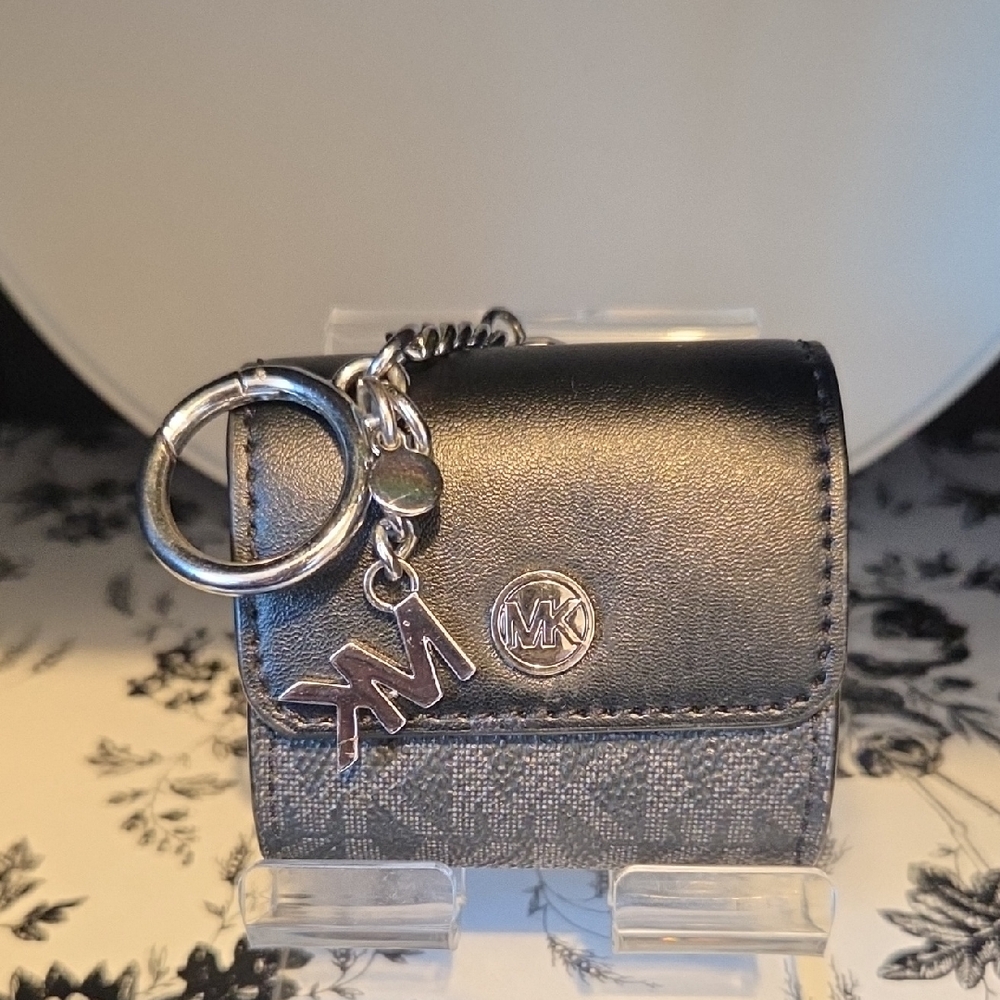 Michael Kors Black and Gray Card Holder